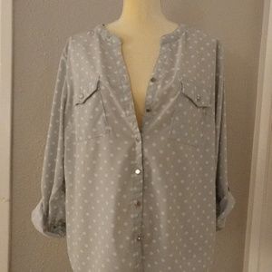 Notations Woman Blouse w/ buttons. Gray&white dots